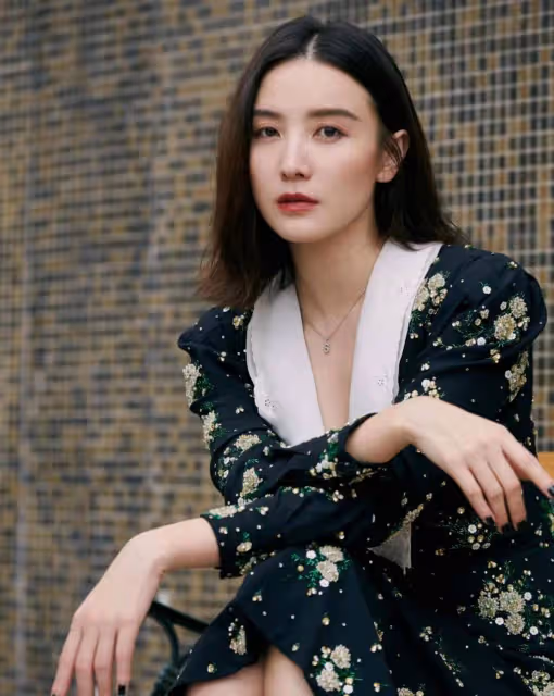 真正高級的中年女人，都不會留這「3種」髮型，泡麵卷位居第一