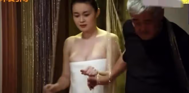 關婷娜:直播宣布感情受到重創,有輕生的念頭,被欺騙10多年