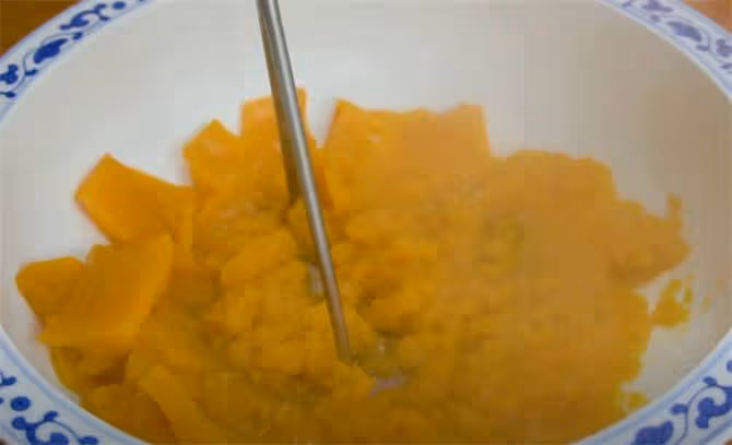 南瓜這樣做實在太好吃了,1次就能做1鍋,鬆軟香甜,真解饞