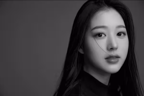 作為IVE張員瑛的姊姊,而出名的張多雅,開始了她的演藝生涯