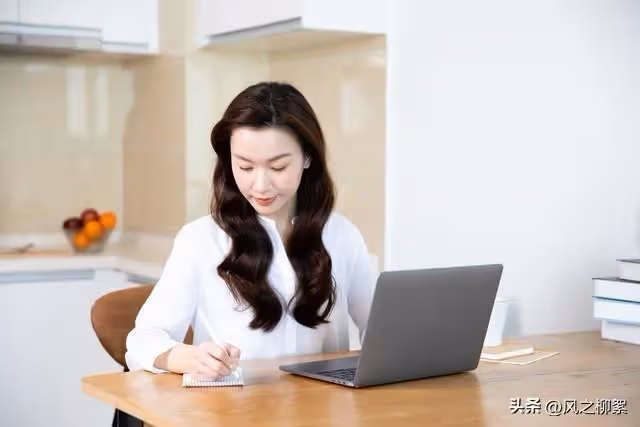我未婚先孕,婆婆一分彩禮不給,兩年後,婆婆要帶孩子,我說不用!