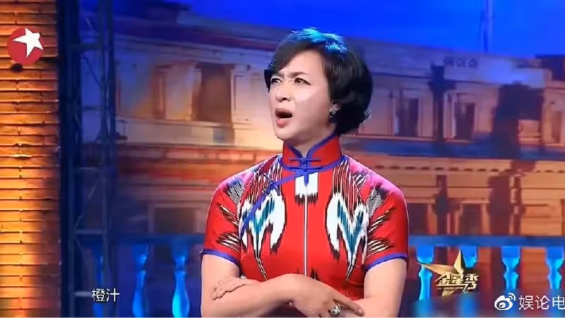 國泰毛毯事件引發市值大跌，金星曾還擊空乘媚外作派，也是太爽了