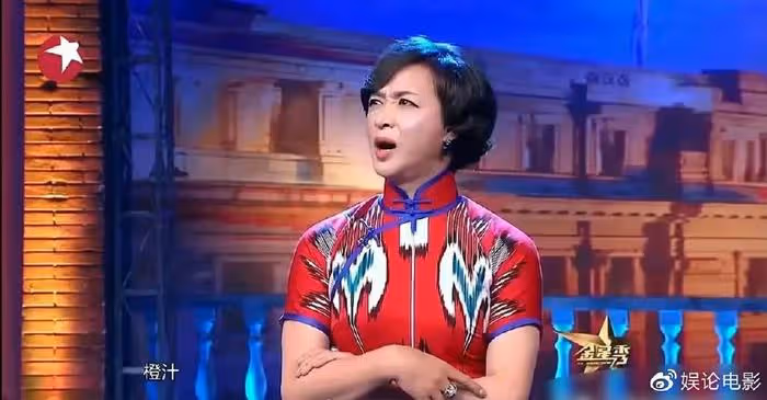 國泰毛毯事件引發市值大跌，金星曾還擊空乘媚外作派，也是太爽了