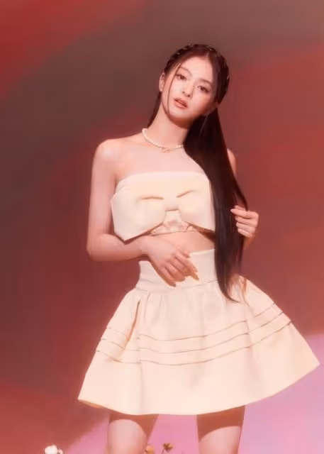 fromis_9從朴池原到李娜炅公開了第1張完整專輯《Unlock My World》的官方照第3部