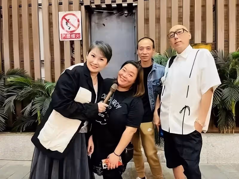 港星張學潤燒炭自盡!曾與周星馳郭富城合作,因經濟壓力大想不開