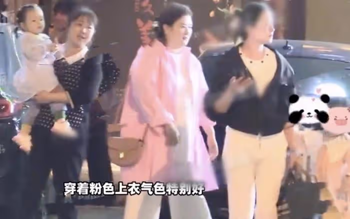 沈騰夫妻合體!帶兒子外出聚餐,王琦依然富態,兒子胖乎乎很可愛