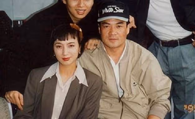 尤勇智前妻劉曉春:結婚1年就分手,二婚嫁郭凱敏有笑也有淚