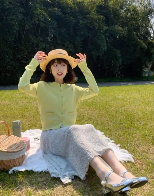 建議小個子女生,夏天穿裙子別選這3種長度,顯矮又顯胖