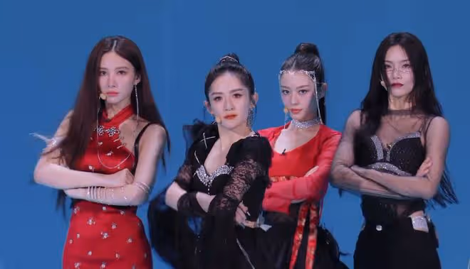 謝娜組《面紗》差評一片, 唱歌拉胯跳舞不齊,連帶張藝興被吐槽