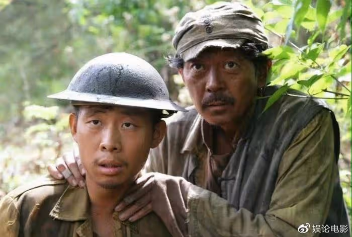 淚目!王寶強發文悼念羅京民,仍記得老師在《士兵突擊》說過的話
