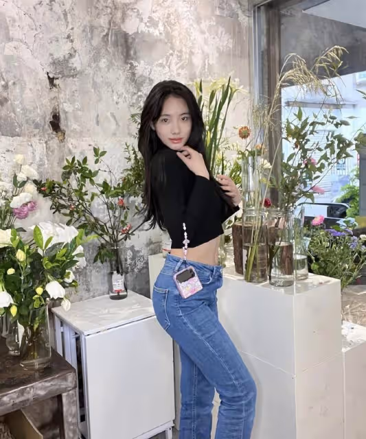 小S15歲二女兒再創收!拍新廣告嘟嘴wink好成熟,曾自稱要養媽媽