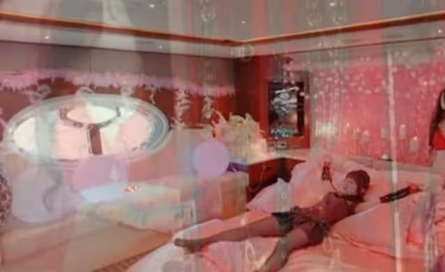 對比明顯!TVB上位小花新劇中為錢賣身,現實是富二代住千尺豪宅