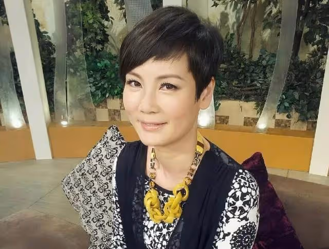 TVB知名女星離世遺願曝光,主動放棄治療,腹腔內長了巨大腫瘤