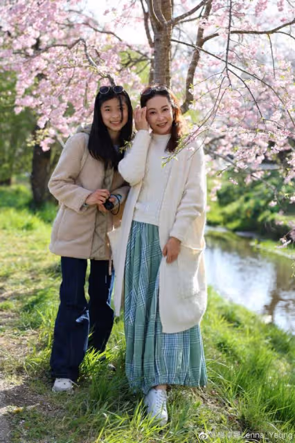 TVB「御用寡婦」曬烏鎮遊玩美照！穿漢服氣質佳，與富商未婚已育