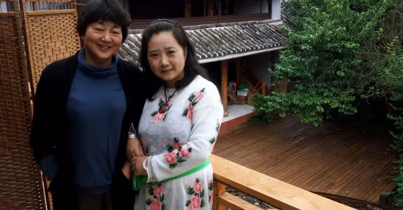 55歲阿姨，退休後旅遊半個月花17萬，半年後回家，被兒媳趕出家門