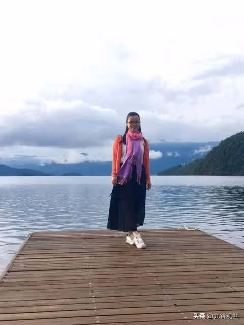 55歲阿姨,退休後旅遊半個月花17萬,半年後回家,被兒媳趕出家門
