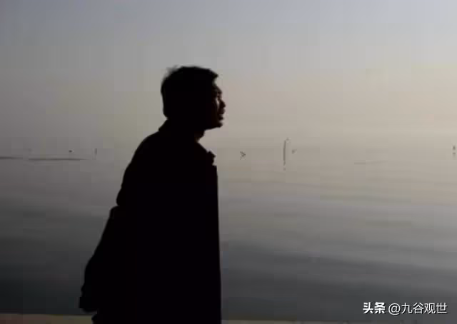 弟弟16歲離家出走,26年後身家千萬,和我擦肩而過,卻拒絕相認