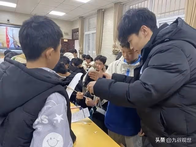 弟弟16歲離家出走,26年後身家千萬,和我擦肩而過,卻拒絕相認