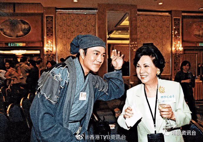 66歲TVB金牌綠葉被爆取消結婚!曾盼與年過半百女友造人
