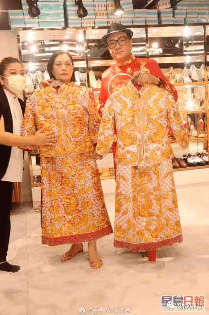 66歲TVB金牌綠葉被爆取消結婚!曾盼與年過半百女友造人