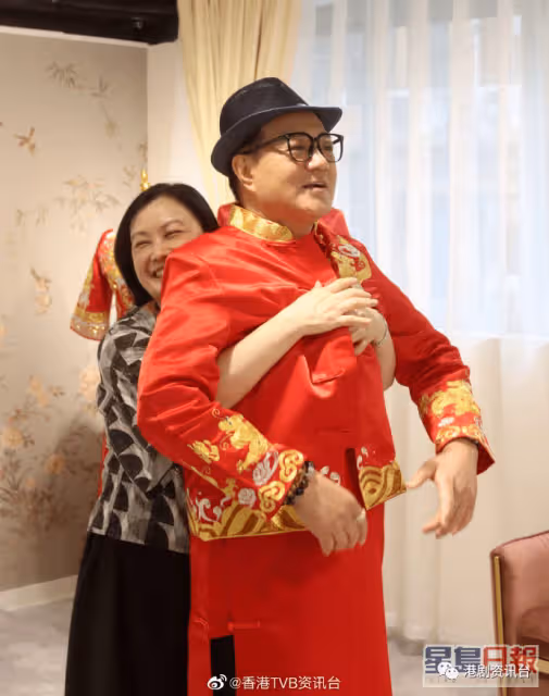 66歲TVB金牌綠葉被爆取消結婚!曾盼與年過半百女友造人