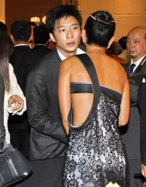 鑽石王老五!40歲霍啟山近照盡顯貴公子氣質,至今未婚曾戀章子怡
