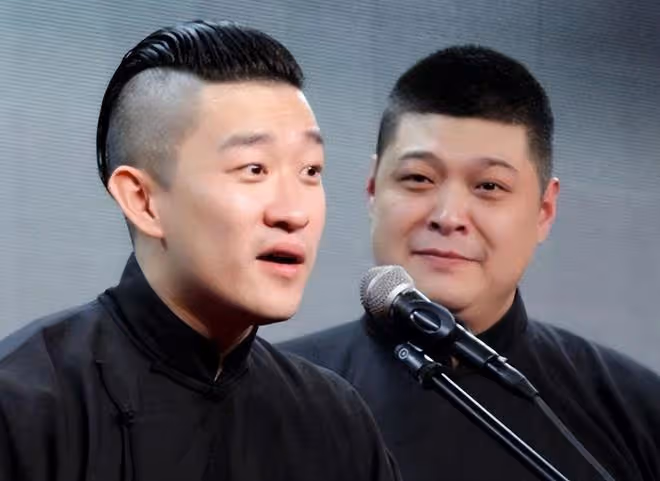 曹雲金病癒後直播，再次調侃被郭德綱收字：岳雲沒了雲就只剩岳了