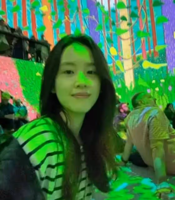 神秘男子曬與章澤天單獨合影，自曝與她同吃早餐，稱呼親密引熱議