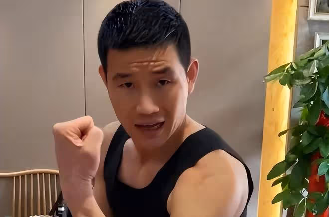 嘎子謝孟偉參加華表獎被拒,生氣吐槽:不讓我進是你們的天大損失
