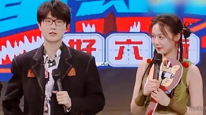 曝37歲許嵩睡粉選妃,小14歲女友崩潰大哭,經紀公司回應了