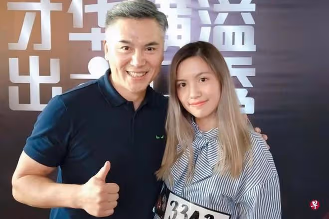 淳于珊珊在澳洲慶愛女畢業!娶外國美女生4娃,女兒貌美或將出道
