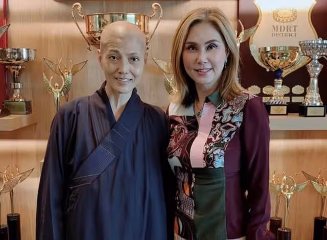香港知名女星近照顯滄桑,身材消瘦黑眼圈重,看破紅塵出家多年