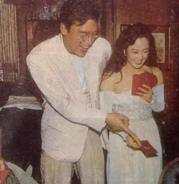直播6小時賣貨6個億,與鍾鎮濤離婚24年後,敗家名媛章小蕙又紅了