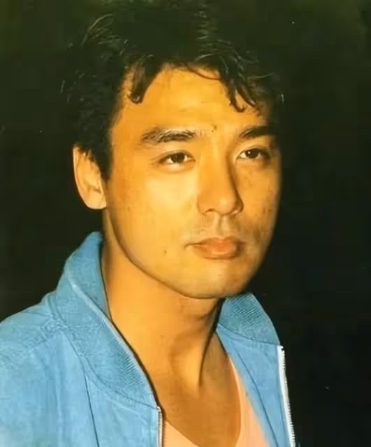 直播6小時賣貨6個億,與鍾鎮濤離婚24年後,敗家名媛章小蕙又紅了
