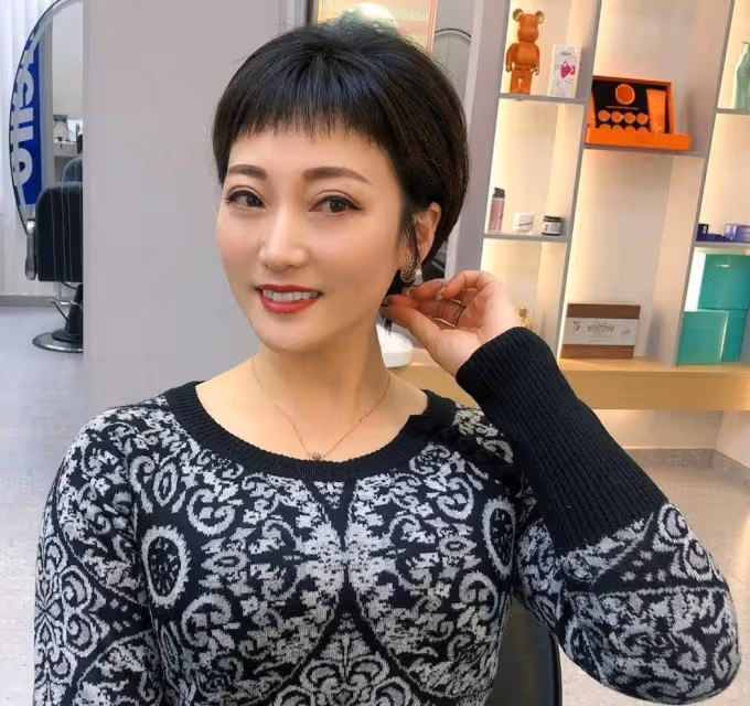奔五的女人儘量別留這幾種短髮,很土!推薦6款髮型,減齡又時尚