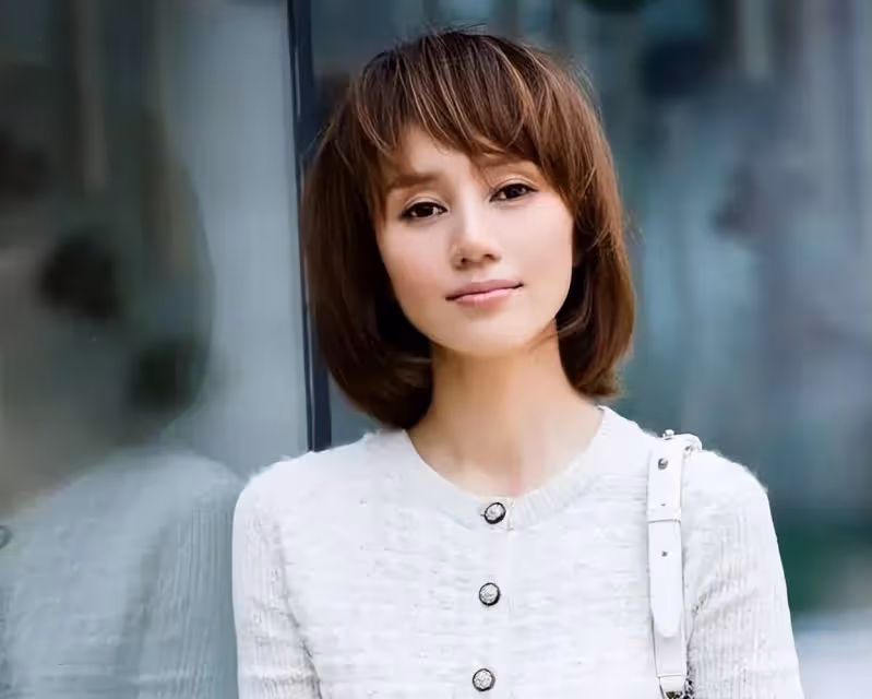 讓女人變老的不只皺紋,這些細節也會暴露年齡,學會修飾很新的