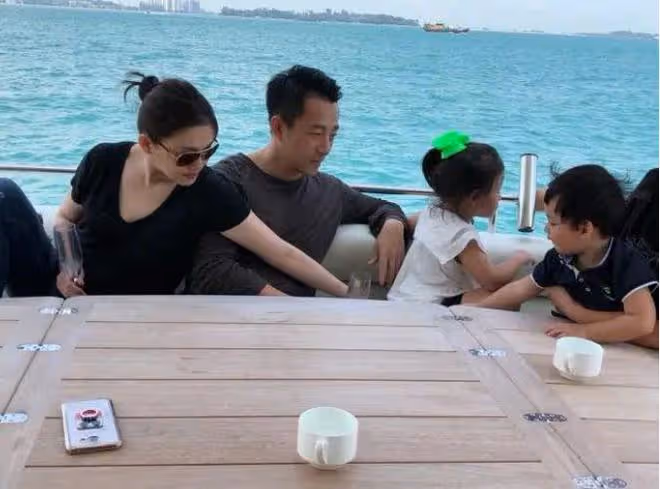 大S離婚前已聯繫上具俊曄,多次用小號在男方ins留言,小S也知情
