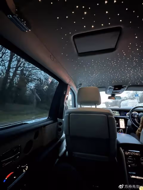 王詩齡分享留學生活,曬豪宅豪車名牌包包,數學作業被調侃好簡單