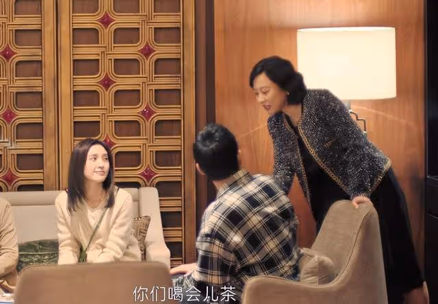 王鷗調侃《熟年》收視率再高也不與郝蕾搭檔了,理由夠笑三天