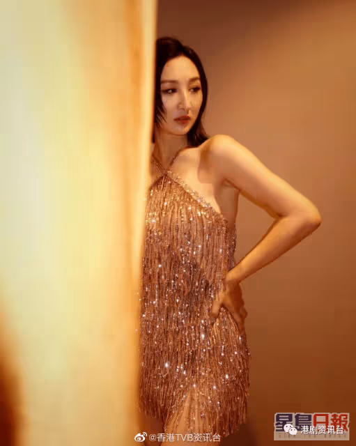 TVB小花高招曬身材!超薄白色上衣S身形若隱若現 開劇「萬歲」派福利