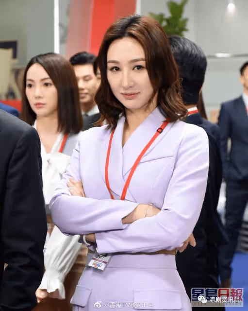 TVB小花高招曬身材!超薄白色上衣S身形若隱若現 開劇「萬歲」派福利