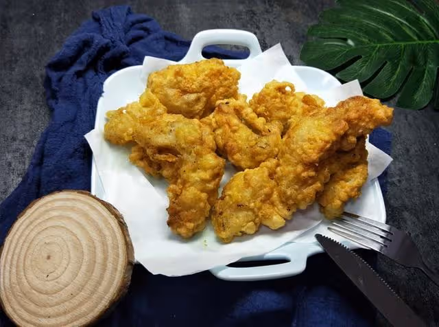 一條魚,一個雞蛋,做出外皮酥脆,入口即化的美食,孩子最愛吃!