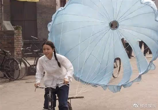 被封殺十餘年終於回歸,她太可惜了!