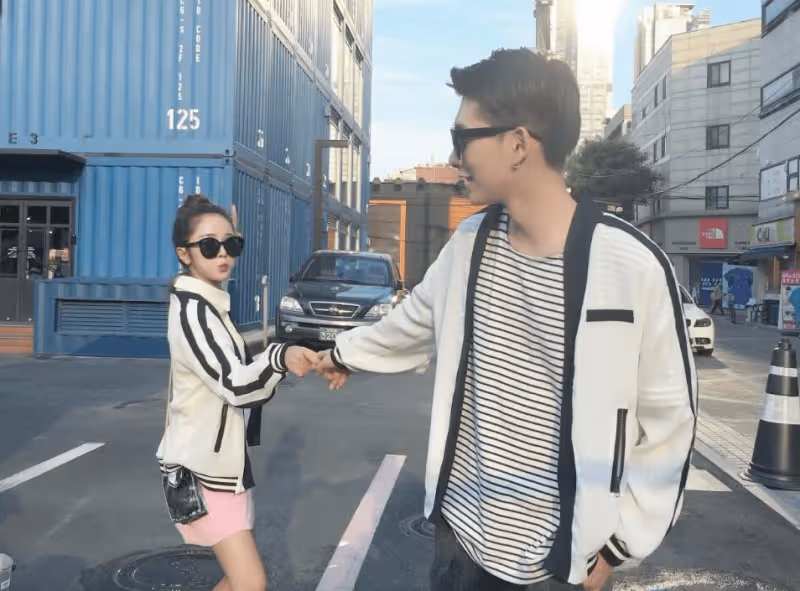 網紅林珊珊再婚嫁導演,1歲女兒登台送婚戒,與大白婚姻7年無所出
