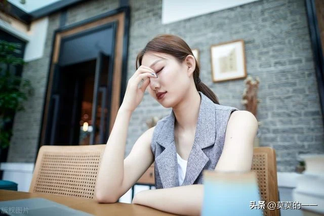 婆婆給新兒媳立規矩，女人負責吃剩菜，兒媳：我已經氣飽了