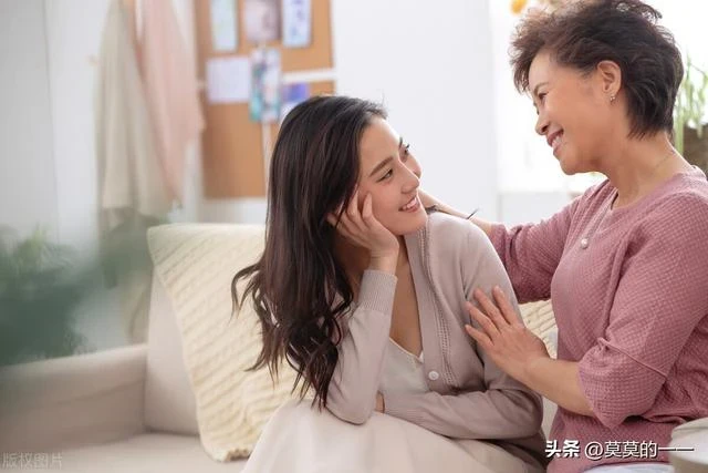 婆婆給新兒媳立規矩，女人負責吃剩菜，兒媳：我已經氣飽了