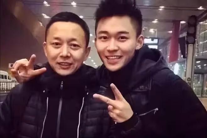 演員劉奕君：帶著兒子再婚，中年得女後，與兒子一起將她寵成公主