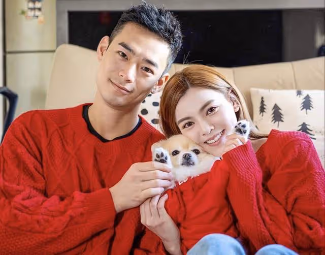 香港知名男星演渣男獲好評,脫衣秀健碩身材,劇中出軌遭女友抓包