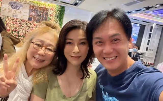 義務幫宣傳卻被拉黑!50歲亞視前小生遭粉絲公開控訴:錯付了25年