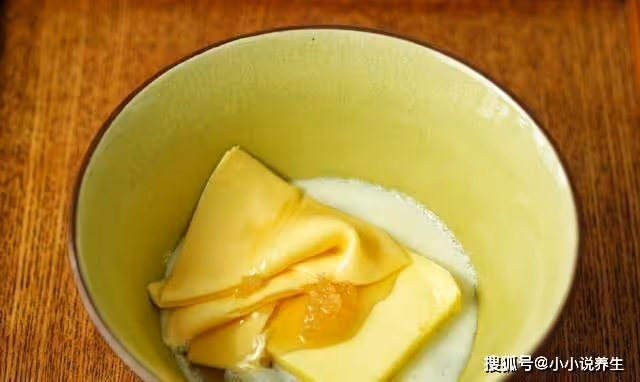 早餐吃這個,幾分鐘就做好,太香了,孩子聞見味就起床~